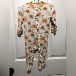 Milkberry Bamboo Sunflower & Pumpkin Ruffle One-Piece Pajamas 6-9 months